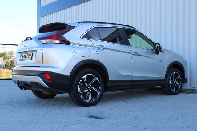 Mitsubishi ECLIPSE Cross 2.4 PHEV Intense+ | Incl. 12 maanden garantie | Cruise control | Trekhaak | Stoelverwarming | DAB radio | Parkeercamera | Navigatie | Climate control |