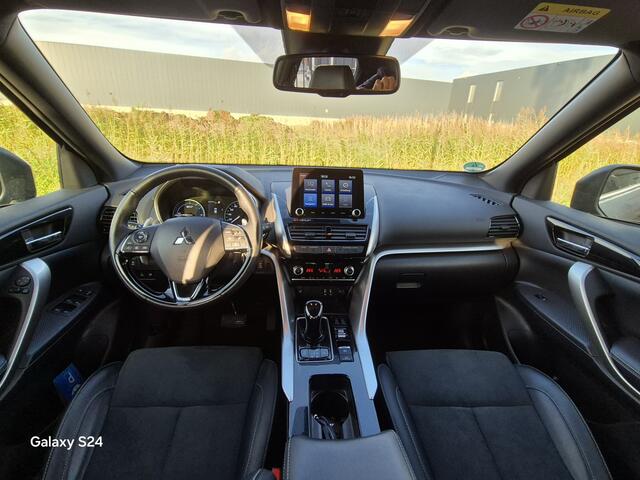 Mitsubishi ECLIPSE Cross 2.4 PHEV Executive In absolute nieuwstaat