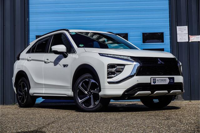 Mitsubishi ECLIPSE Cross 2.4 PHEV Executive Gratis Afleverpakket! | 360* Camera | Stoel\Stuur Verwarming |