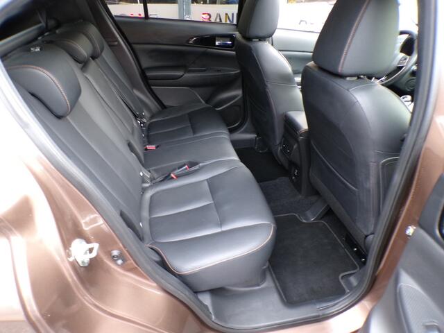 Mitsubishi ECLIPSE Cross 1.5 DI-T Vol Extra's 1e EIGENAAR,TOP STAAT,LEDER , PANORAMA DAK!