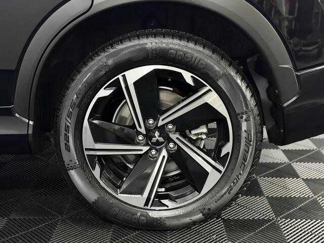 Mitsubishi ECLIPSE Cross 2.4 PHEV Executive 360 Camera, 177 PK, Half leder, Rijstrook correctie, Keyless start, Winterpakket, Cruise control, 5 jaar garantie