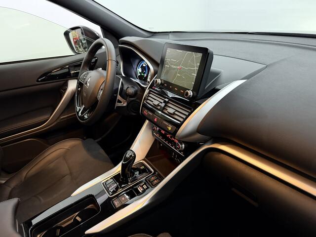 Mitsubishi ECLIPSE Cross 2.4 PHEV Executive 360 Camera, 177 PK, Half leder, Rijstrook correctie, Keyless start, Winterpakket, Cruise control, 5 jaar garantie