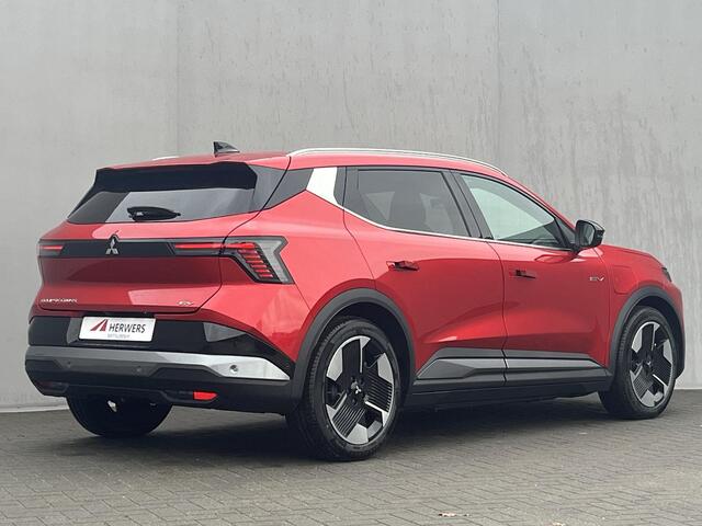 Mitsubishi ECLIPSE Cross Intense 87 kWh / ¤2000 introductiekorting / Nieuw Model! / 100% Elektrisch / 621 KM WLTP / 1.100 KG Trekgewicht / Achteruitrijcamera / Google Maps Navigatie / Stuur- & Stoelverwarming /