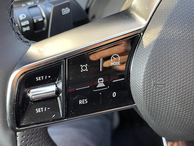 Mitsubishi ECLIPSE Cross Intense 87 kWh