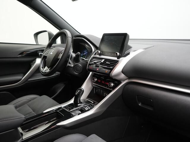 Mitsubishi ECLIPSE Cross 2.4 Intense+ Plug In Hybrid 188pk Dealer O.H. PHEV | Adaptive Cruise | 360 Camera | Stoelen & Stuur Verwarmd | Apple Carplay | Navigatie Via TomTom | Blis | Keyless | DAB |