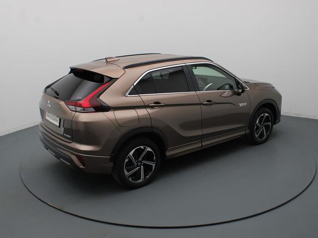 Mitsubishi ECLIPSE Cross 188pk PHEV Instyle Automaat 360° Camera | Adapt. Cruise | Navi | Parkeersens. v+a | Stoel-/stuurverw.