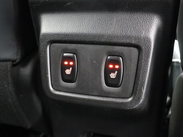 Mitsubishi ECLIPSE Cross 2.4 PHEV Business Executive | Standkachel | Stoel en stuurwielverwarming | Clima | Keyless | 360 camera.