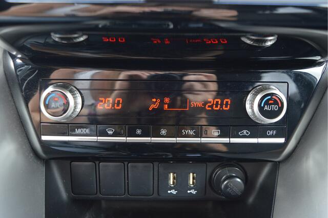 Mitsubishi ECLIPSE Cross 2.4 PHEV Intense + Led kopl. / Key-less / Hud / Enz.