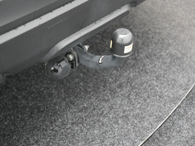 Mitsubishi ECLIPSE Cross 2.4 Instyle Plug In Hybrid 188pk PHEV | Trekhaak | Apple Carplay | Voorstoelen Verwarmd | Keyless | Cruise Control | DAB |