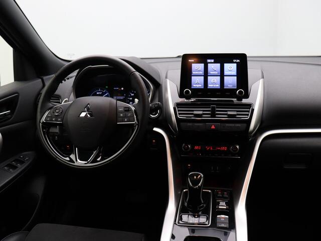 Mitsubishi ECLIPSE Cross 2.4 PHEV Intense | Stoel-stuur verwarming | Adaptive Cruise Control | Climate Control | Lichtmetalen wielen |