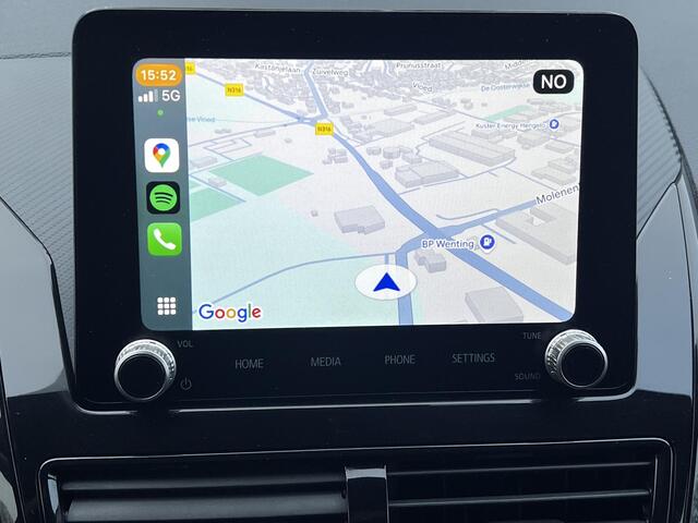 Mitsubishi ECLIPSE Cross 2.4 PHEV Intense / 8 Jaar Fabrieksgarantie** / Dealer onderhouden / 1.500 kg trekgewicht / ChadeMo snelladen / Navigatie via Apple Carplay Android / Stoelverwarming / 18" LM wielen /