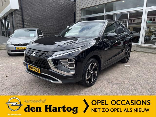 Mitsubishi ECLIPSE Cross 2.4 PHEV Instyle Trekhaak/ECC/Navi/Camera/Stoelverwarming.