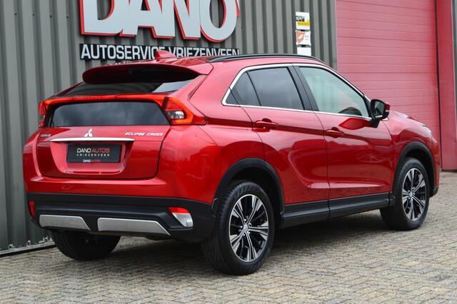 Mitsubishi ECLIPSE Cross 1.5 DI-T Instyle Camera/LED/18'' inch/Carplay