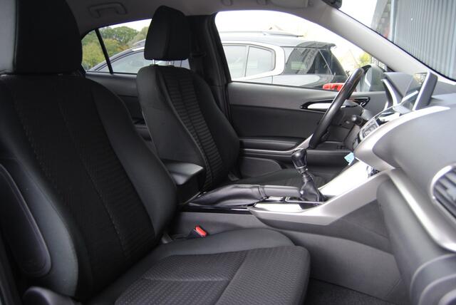 Mitsubishi ECLIPSE Cross 1.5 DI-T Pure