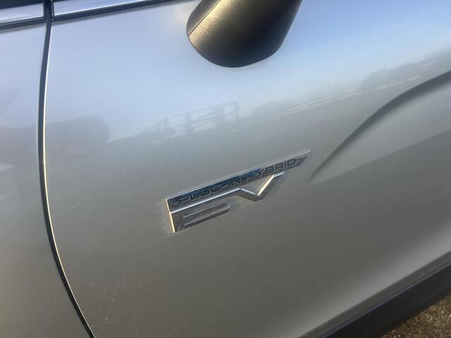 Mitsubishi ECLIPSE Cross 2.4 PHEV Intense+