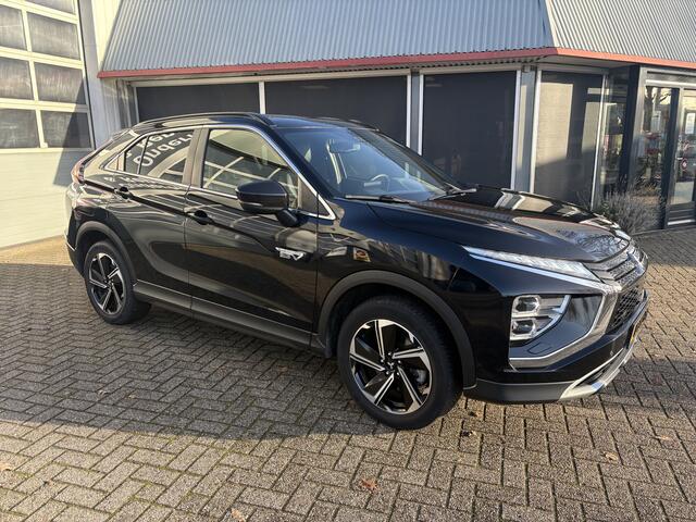 Mitsubishi ECLIPSE Cross 2.4 PHEV Intense+