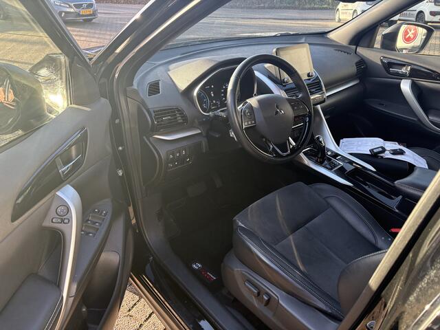 Mitsubishi ECLIPSE Cross 2.4 PHEV Intense+