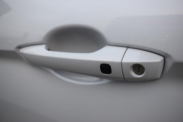 Mitsubishi ECLIPSE Cross 2.4 PHEV Intense+ | Navigatie | Camera | Stoelverwarming |