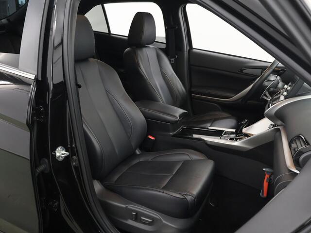 Mitsubishi ECLIPSE Cross 2.4 PHEV Instyle | Panoramadak | Stoel/Stuurverwarming | Head Up | Parkeercamera 360° | Cruise Control Adaptief | Dodehoekdetectie |