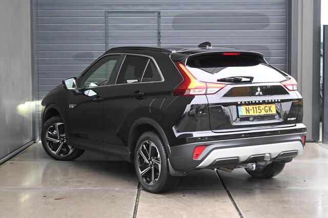 Mitsubishi ECLIPSE Cross 2.4 PHEV Intense+ | TREKHAAK | CAMERA | STOELVERWARMING | NAVI | CRUISE CONTROL | CLIMATE CONTROL | PDC | LMV