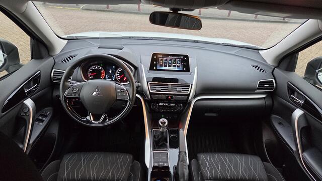 Mitsubishi ECLIPSE Cross 1.5 DI-T Intense