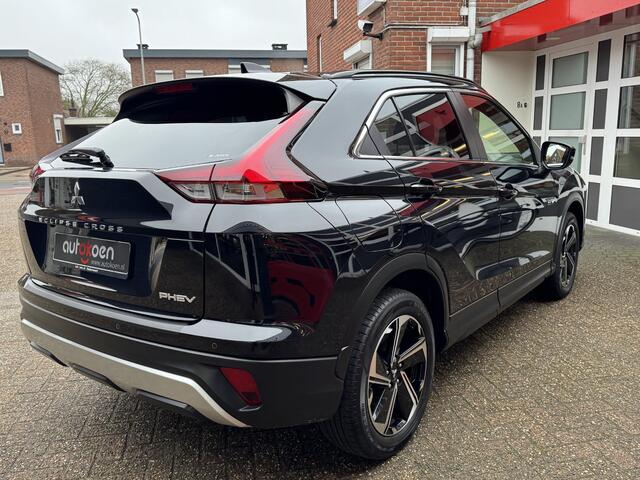 Mitsubishi ECLIPSE Cross 2.4 PHEV Intense+ *HEAD UP/NAVI/CAMERA*