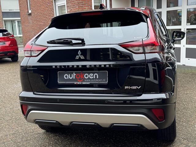 Mitsubishi ECLIPSE Cross 2.4 PHEV Intense+ *HEAD UP/NAVI/CAMERA*