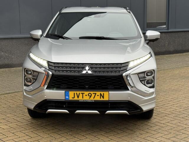 Mitsubishi ECLIPSE Cross 2.4 PHEV Intense+