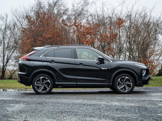 Mitsubishi ECLIPSE Cross 2.4 PHEV Executive // Navi // Carplay // stoel-stuurverwarming