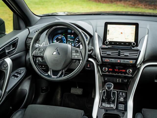 Mitsubishi ECLIPSE Cross 2.4 PHEV Executive // Navi // Carplay // stoel-stuurverwarming