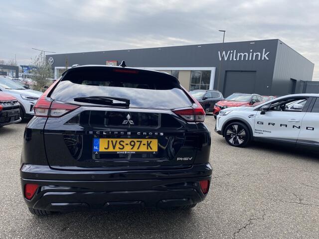 Mitsubishi ECLIPSE Cross 2.4 PHEV Executive | All Seasons