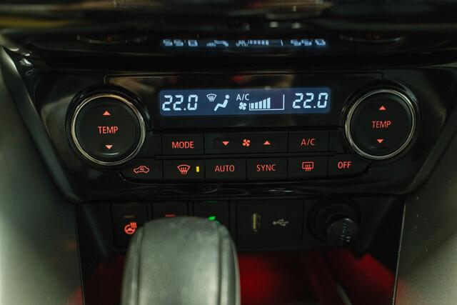 Mitsubishi ECLIPSE Cross 1.5 DI-T Instyle Leder, Navi, 360Camera, PDC, Lane assist, Dodehoek!