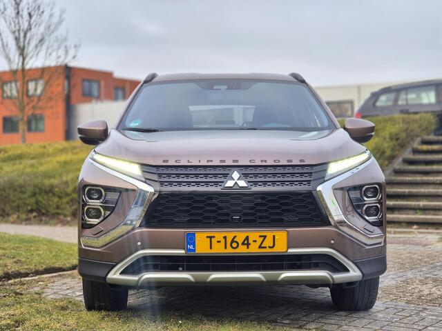 Mitsubishi ECLIPSE Cross 2.4 PHEV Intense+