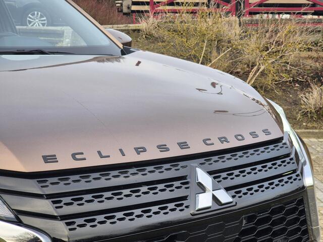 Mitsubishi ECLIPSE Cross 2.4 PHEV Intense+