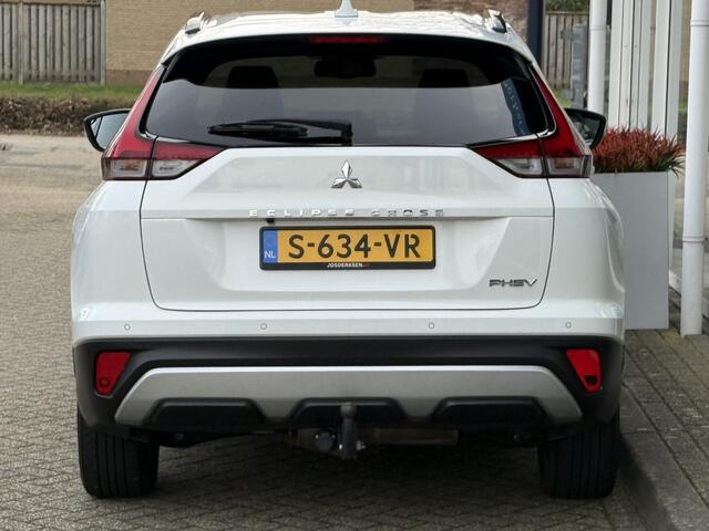 Mitsubishi ECLIPSE Cross 2.4 PHEV Intense+ - Nav | Camera | PDC v+a | Standkachel | Apple CarPlay | Trekhaak