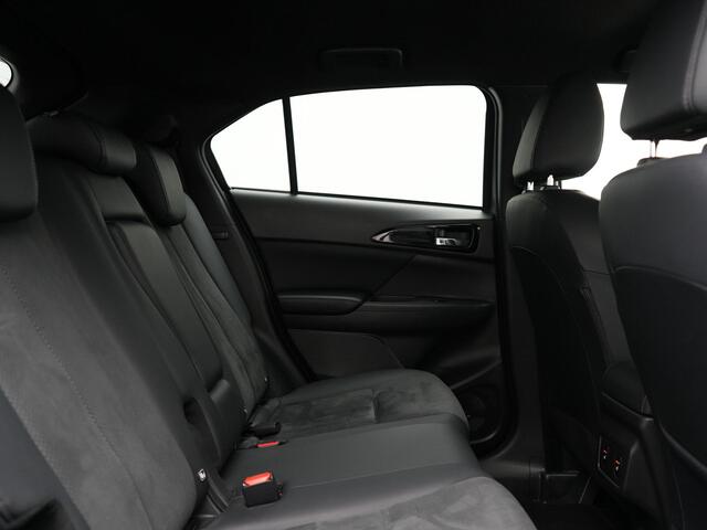 Mitsubishi ECLIPSE Cross 2.4 Black Edition Plug In Hybrid 188pk Dealer O.H. PHEV | Trekhaak Afn. | Adaptive Cruise | 360 Camera | Alcantara Sportstoelen & Stuur Verwarmd | Keyless | Navi Via TomTom | Blis | Apple Carplay | DAB |