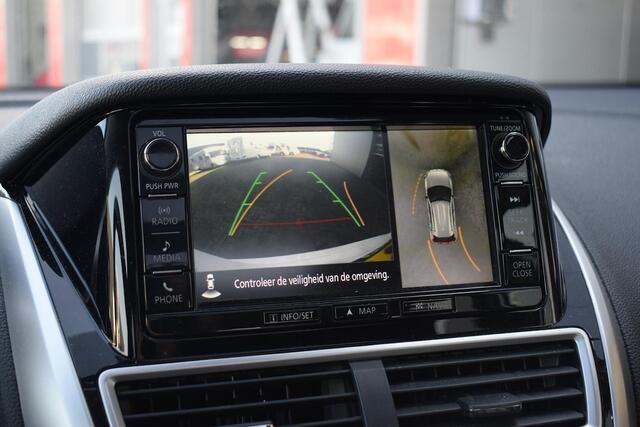 Mitsubishi ECLIPSE Cross 1.5 DI-T Pure | Trekhaak | Pano | Leer | HUD