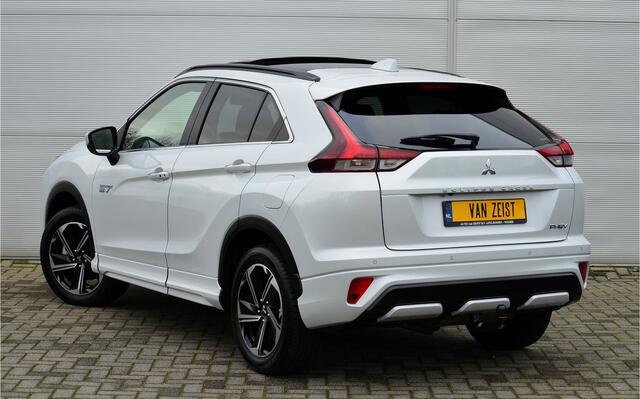 Mitsubishi ECLIPSE Cross PHEV 2.4 INSTYLE 4WD | PLUG IN HYBRID | V2H | SoH 88% | FULL OPTIONS | SCHUIFDAK | ADAPTIEF CRUISE | LEDER | TREKHAAK 1500KG | FABRIEKSGARANTIE TOT 19-12-2030* | ALL IN RIJKLAARPRIJS