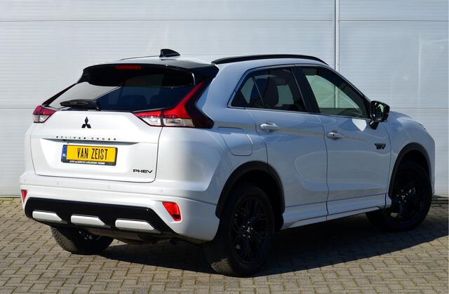 Mitsubishi ECLIPSE Cross PHEV 2.4 EXECUTIVE BLACK EDITION 4WD | PLUG IN HYBRID | SoH % | V2H | ADAPTIEF CRUISE | ALL SEASON BANDEN | TREKHAAK 1500KG | DODEHOEK ASSISTENT | 360 CAMERA | FABRIEKSGARANTIE TOT 21-09-2030* | NP ¤ 48.544,- | ALL IN RIJKLAAR