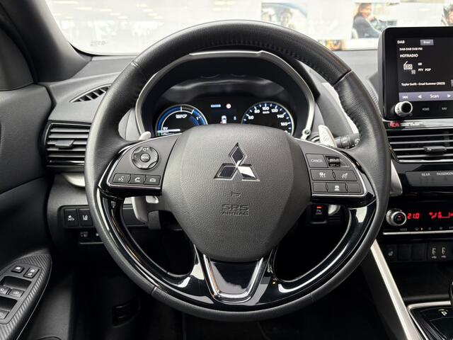 Mitsubishi ECLIPSE Cross 2.4 PHEV Instyle | El. Schuif/kantel dak | Stuur + stoelverwarm