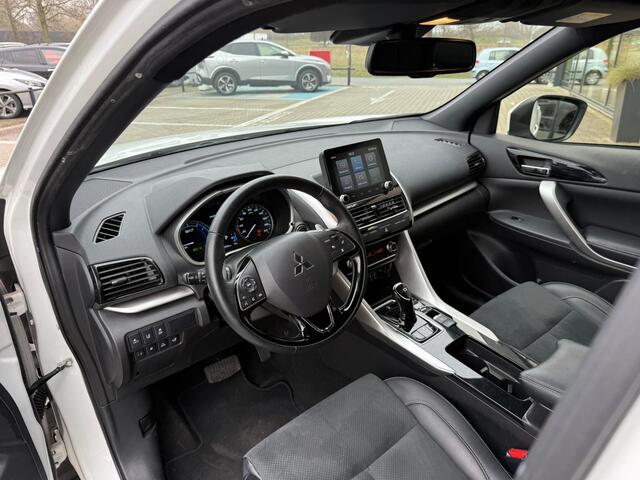 Mitsubishi ECLIPSE Cross 2.4 PHEV Executive *Stoelverwarming & ACC*
