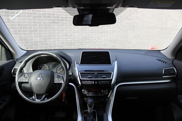Mitsubishi ECLIPSE Cross 1.5 DI-T Intense Automaat , Carplay , Parkeercamera