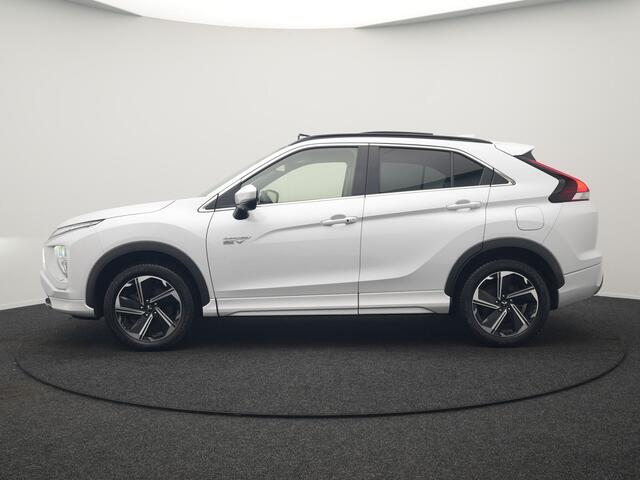 Mitsubishi ECLIPSE Cross 2.4 Instyle PHEV 188pk Dealer O.H. | Trekhaak Af Fabriek | Panodak | Head Up | Adaptive Cruise | 360 Camera | Lederen Sportstoelen Verwarmd | Keyless | Stuur Verwarmd | Apple Carplay | Blis | Navigatie | DAB | Plug In Hybrid |