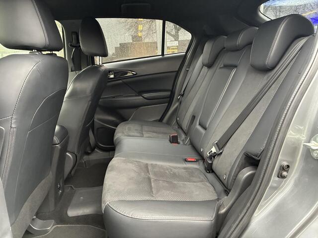 Mitsubishi ECLIPSE Cross 2.4 PHEV Intense+ | Trekhaak | Navigatie | Achteruitrijcamera