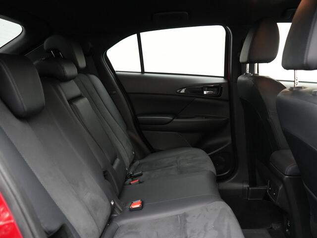 Mitsubishi ECLIPSE Cross 2.4 Black Edition Plug In Hybrid 188pk Dealer O.H. PHEV | Trekhaak Afn. | Adaptive Cruise | 360 Camera | Alcantara Sportstoelen & Stuur Verwarmd | Apple Carplay | Keyless | Blis | Navigatie | DAB |