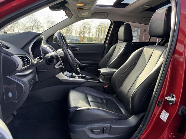 Mitsubishi ECLIPSE Cross 1.5 DI-T Instyle Meest Luxe Uitvoering incl. Trekhaak!