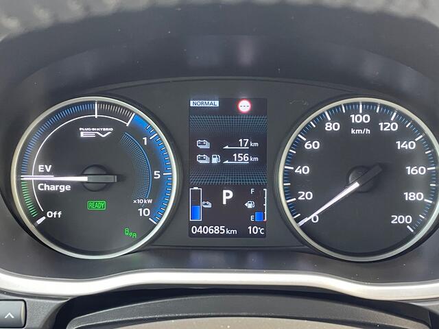 Mitsubishi ECLIPSE Cross 2.4 PHEV Black Edition Navigatie, Climate Control, Cruise Control, Afn.Trekhaak, Stoel/Stuurverwarming,