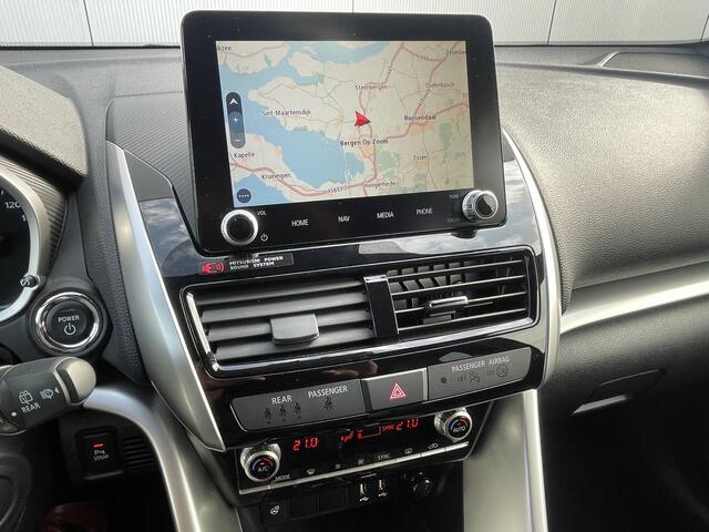 Mitsubishi ECLIPSE Cross 2.4 PHEV Black Edition Navigatie, Climate Control, Cruise Control, Afn.Trekhaak, Stoel/Stuurverwarming,