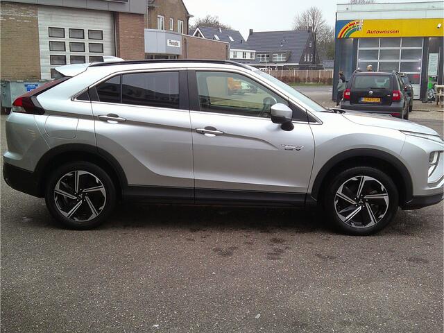 Mitsubishi ECLIPSE Cross 2.4 PHEV Intense Staat in Hardenberg