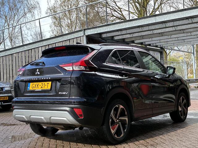 Mitsubishi ECLIPSE Cross 2.4 PHEV Intense+ | Navigatie | Achteruitrijcamera | FABRIEKSGARANTIE TOT 12-2032!